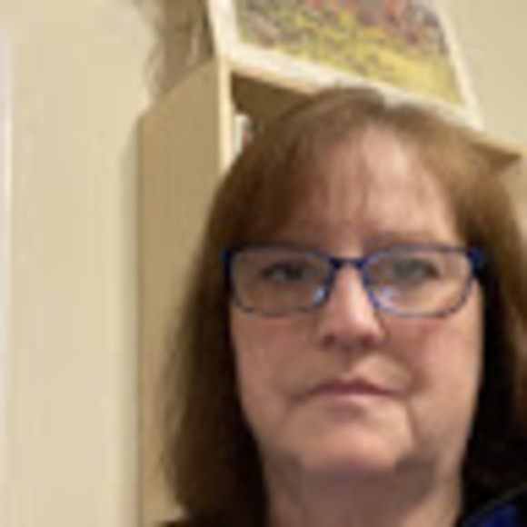 Meet your Posher, Naomi - Picture 1 of 1